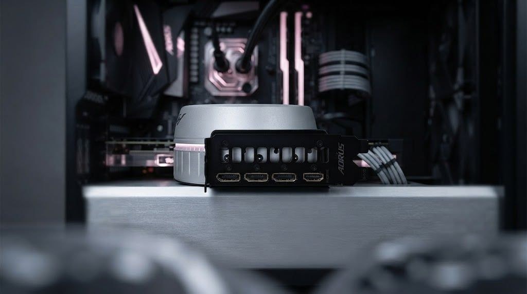 Card màn hình Gigabyte AORUS GeForce RTX 5070 Ti INFINITY 16G | 16GB GDDR7, 8960 CUDA, 28Gbps, PCIe 5.0