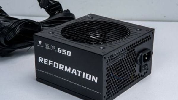 Nguồn LeoPard BP750 750W được trang bị một quạt 120mm
