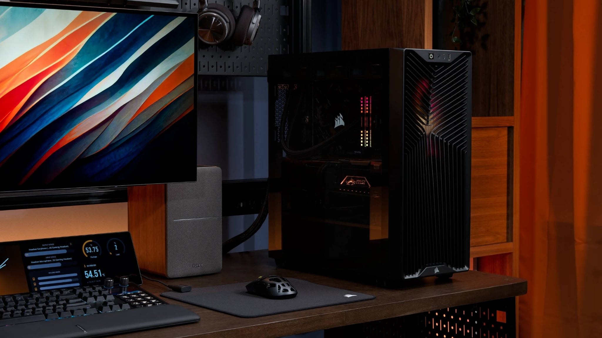 Case Corsair 3200D RS ARGB Mid-Tower - Không gian lắp ráp rộng rãi
