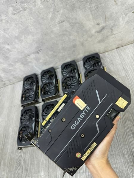 Card màn hình Gigabyte 1660 Super 6GB DDR6 2 Fan QSD