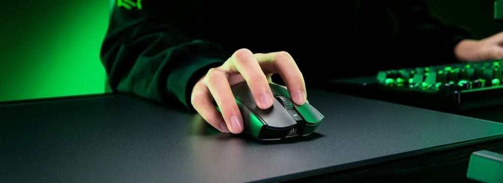 Chuột gaming Razer Viper V3 HyperSpeed | Wireless 2.4Ghz, 30000 DPI, 54g, Đen