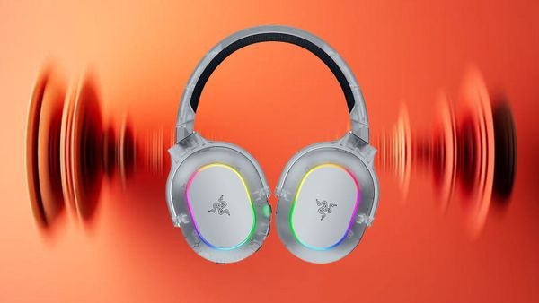 Tai Nghe Gaming Không Dây Razer Barracuda X Chroma Phantom White Edition (RZ04-05220400-R3M1) | Razer Chroma RGB, Trắng